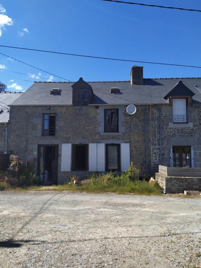 Maison En Granit Bleue Lanhelin Exteriör bild